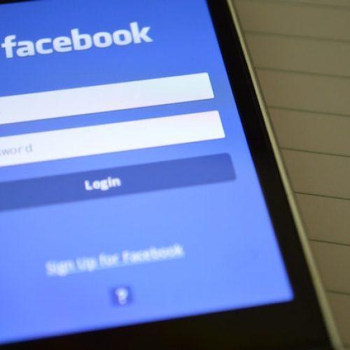 como denunciar una cuenta de facebook